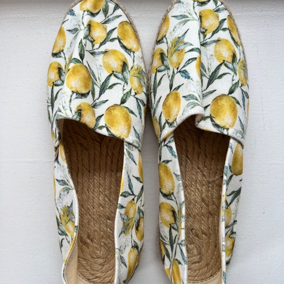 Classic Espadrilles from PARIS Lemon Print - EUR 40 - Picture 2 of 4